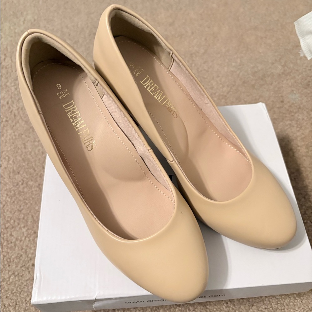 Dream Pairs Women's Beige Heels
